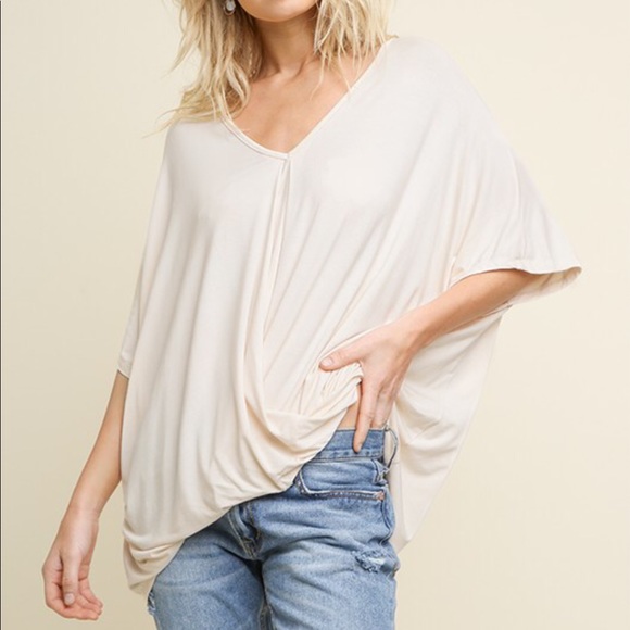 Umgee Tops - Ivory front gathered top tunic